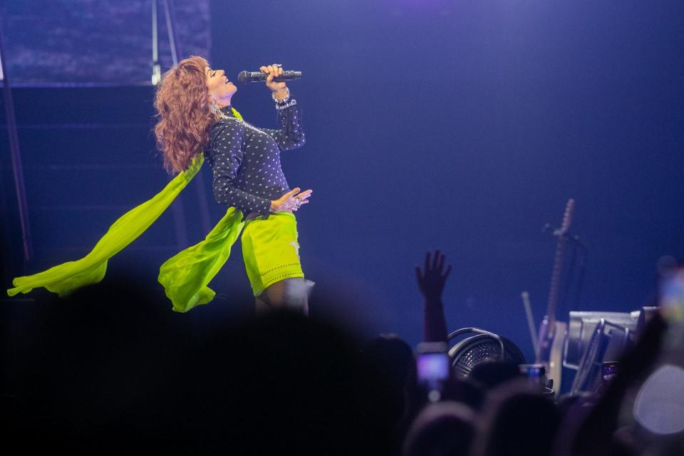 Shania Twain performs at the BOK Center in Tulsa, on Sat. June 3, 2023. Daniel Shular/Tulsa World