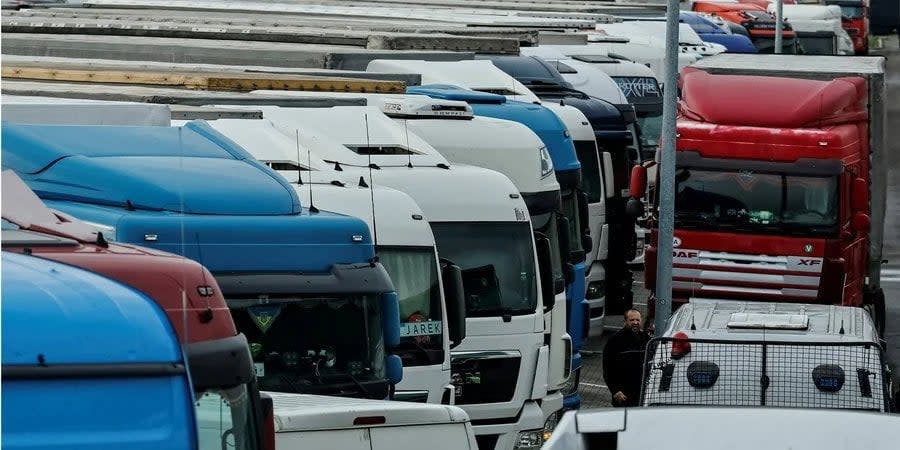 Ukrainian trucks on the Polish-Ukrainian border