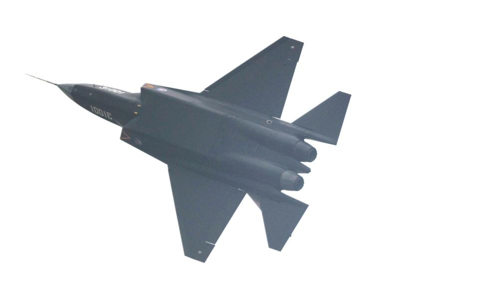 A Chinese FC-31 J-31 stealth fighter