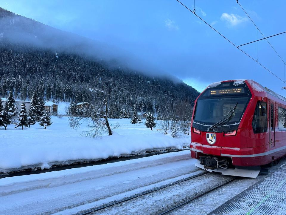 Train to Davos
