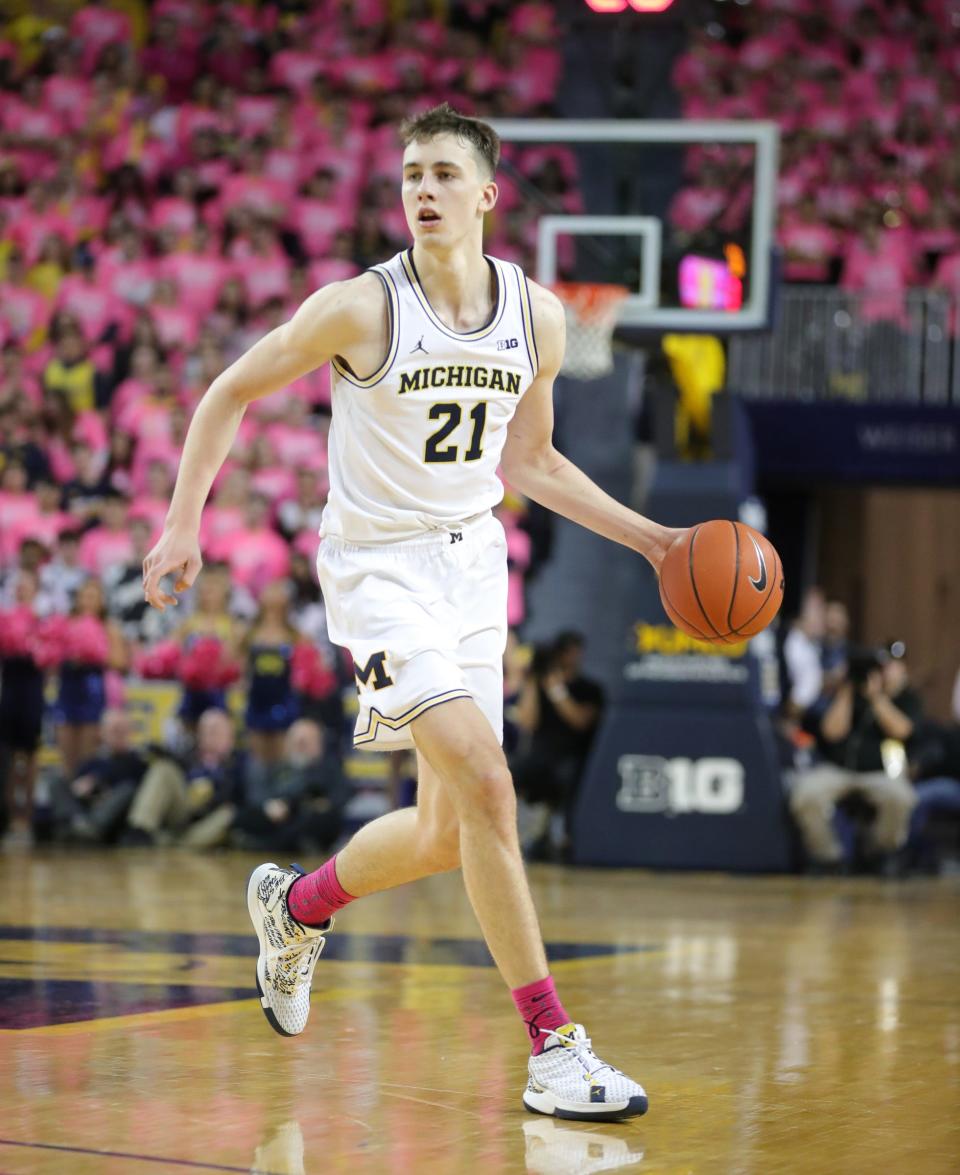 Michigan's Franz Wagner dribbles against Wisconsin during the second half Thursday, Feb. 27, 2020 at the Crisler Center in Ann Arbor.