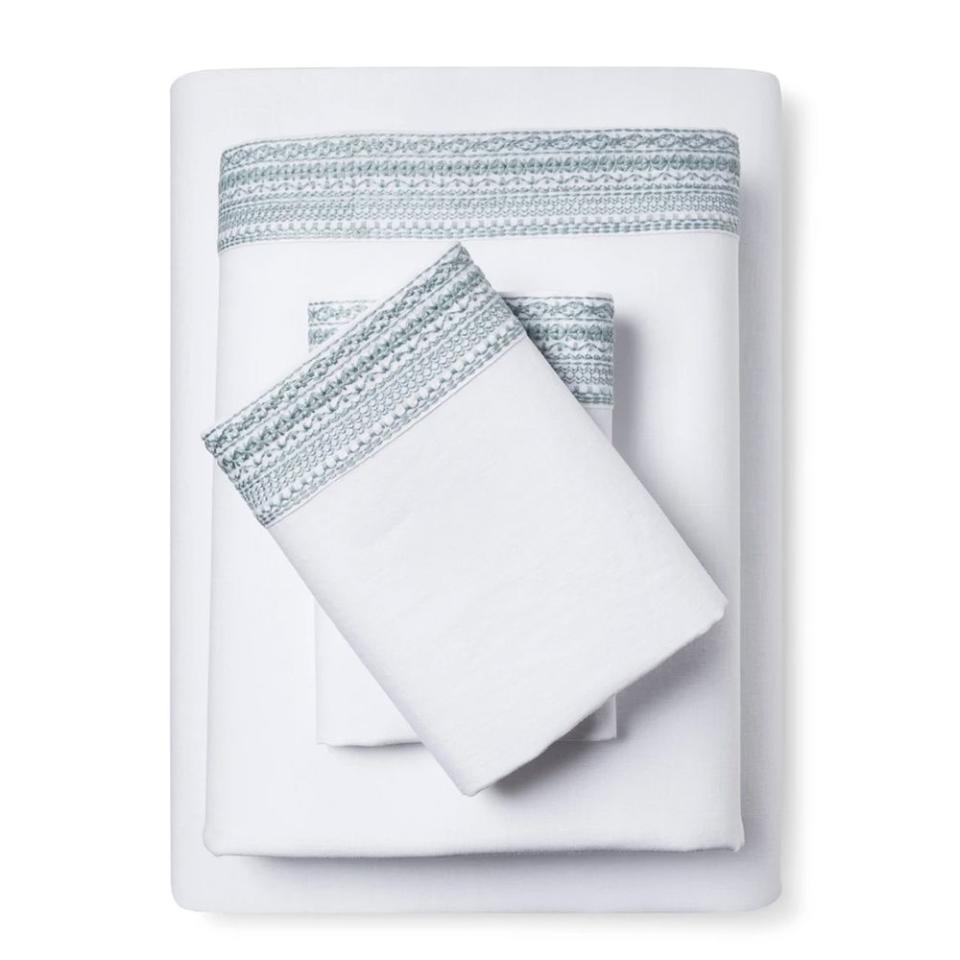 Fieldcrest 100% Linen Solid Sheet Set