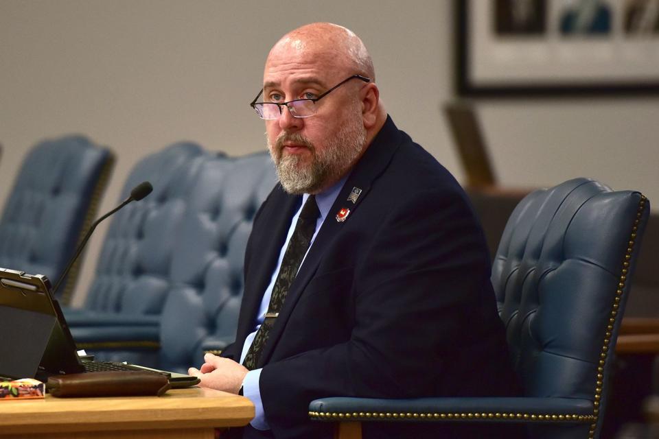 <p>Petty Officer 2nd Class Kate Kilroy/U.S. Coast Guard via AP, Pool</p> Bart Kemper of Kemper Engineering testifies on Sept. 25, 2024, at the U.S. Coast Guard Marine Board of Investigation hearing into the June 2023 loss of the Titan submersible