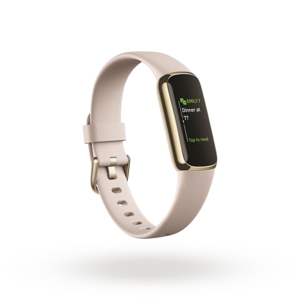 <p>Product render of Fitbit Luxe, 3QTR view, in Lunar White and Soft Gold.</p>
