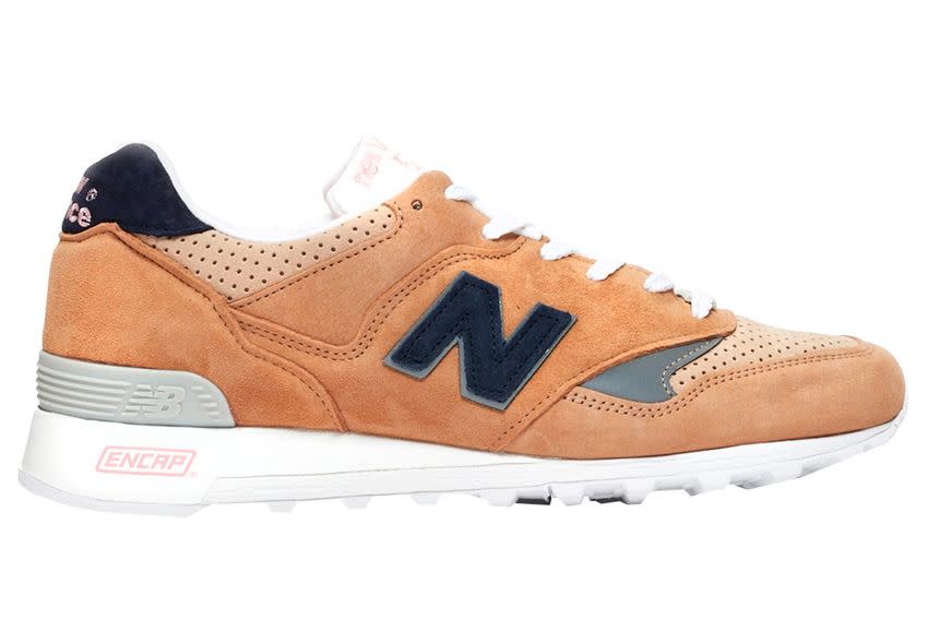 New Balance x Sneakersnstuff M577