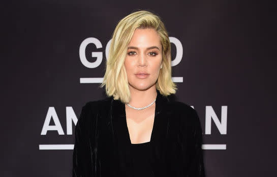 Is Khloé Kardashian showing off her baby bump in this Good American pic?