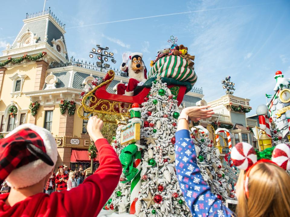 Disney Parks Magical Christmas Day Parade