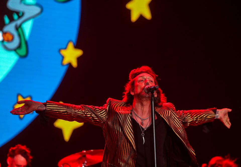 Vocalist Chris Robinson of The Black Crowes performs on the Mane Stage during the Stagecoach country music festival in Indio, Calif., Sunday, May 1, 2022.