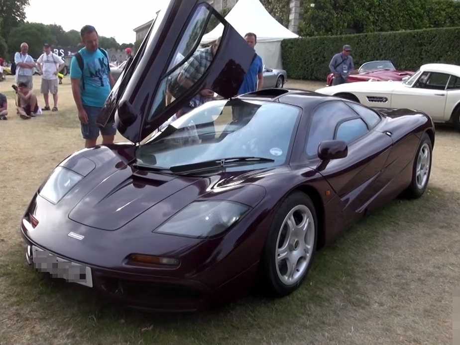 McLaren F1 Rowan Atkinson