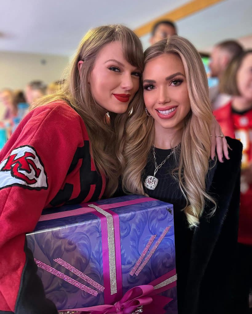 Chiefs Owners Daughter Gracie Hunt Opens Up About Meeting Brilliant Taylor Swift at NFL Games