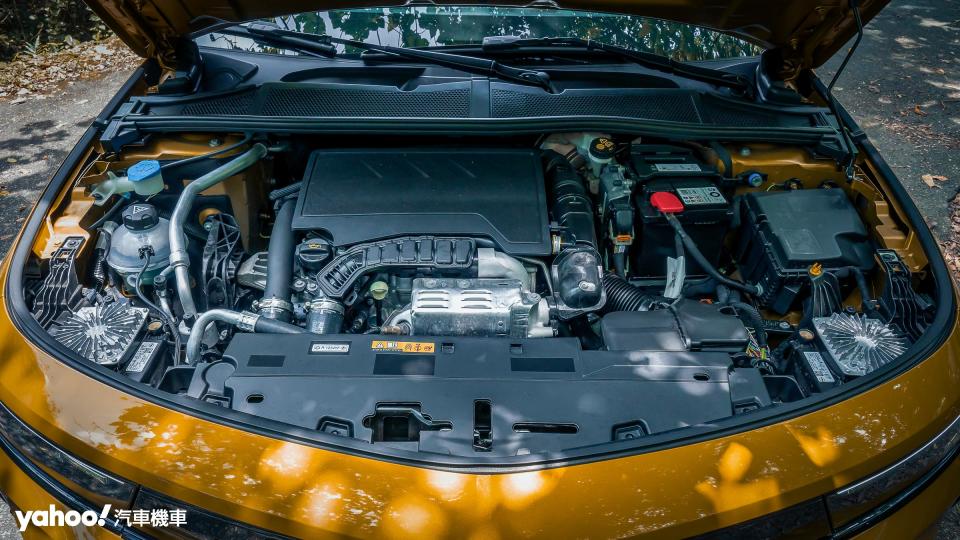 在台灣Opel Astra僅提供1.2升 Pure Tech汽油渦輪增壓引擎設定。