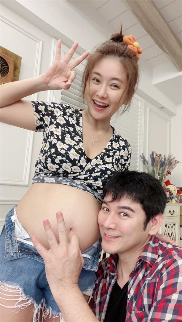 44歲葉家妤宣布懷孕！成了美麗的3寶媽！
