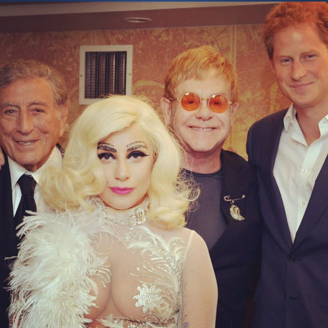 <p>The musical artist posed alongside Tony Bennett, Lady Gaga, and Prince Harry for this celeb-filled photo.</p>