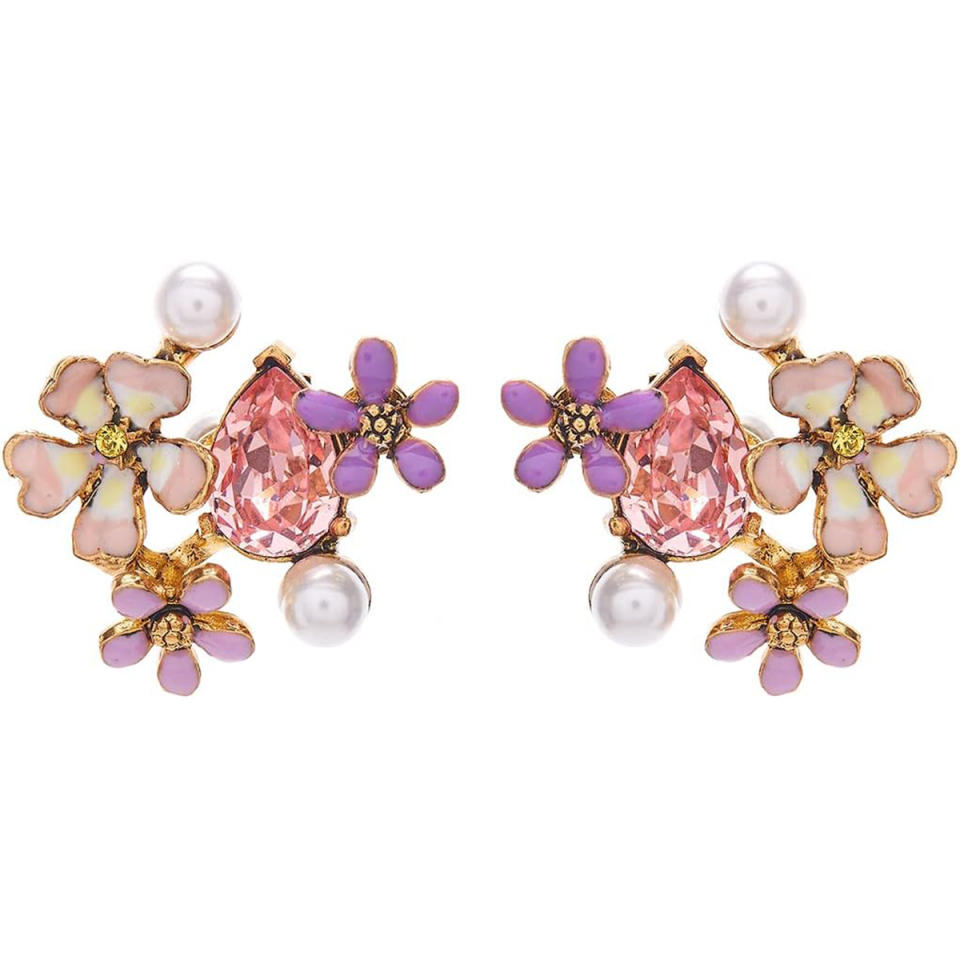 amazon-prime-designer-deals-oscar-de-la-renta-earrings