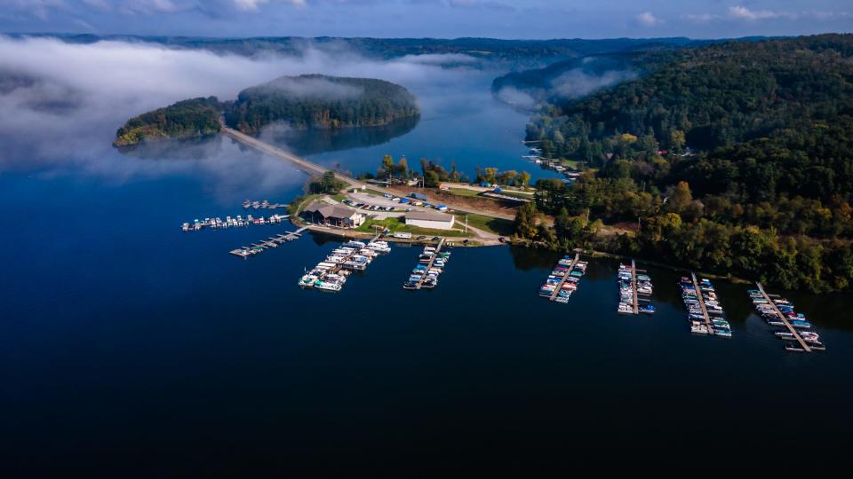 The Muskingum Watershed Conservancy District has completed negotiations for an oil and gas lease for 7,300 acres of land at Tappan Lake.