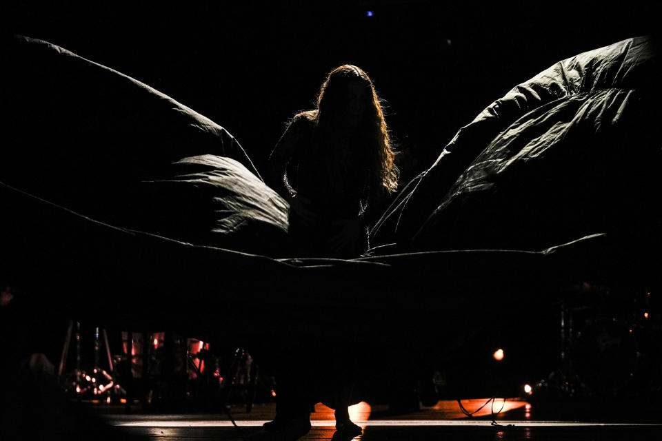 La cantante mexicana Natalia Lafourcade durante un concierto en Concha Acústica de Bello Monte, en Caracas, Venezuela, el 22 de agosto de 2023. (AP Foto/Matías Delacroix)