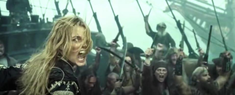 Elizabeth Swann screams out commands