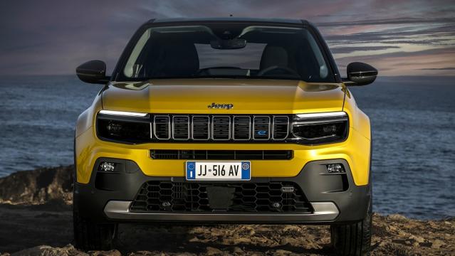 Probamos el Jeep Avenger: el coche con el que Jeep se hace eléctrica para  llegar a los millennial sin renunciar a su ADN