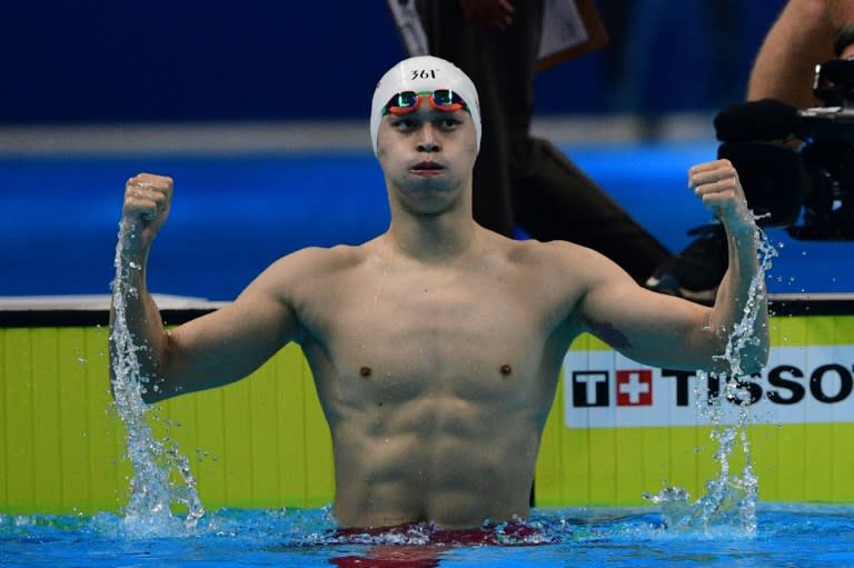 China's Sun Yang produced a blistering last two laps to sweep to Asian Games 200m freestyle gold