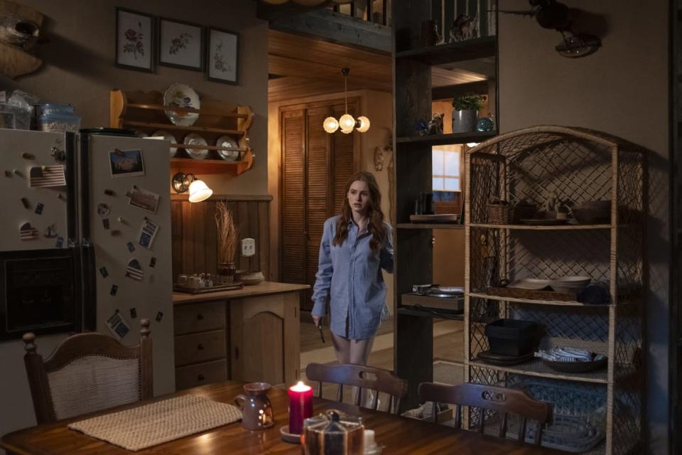 Madelaine Petsch in The Strangers.