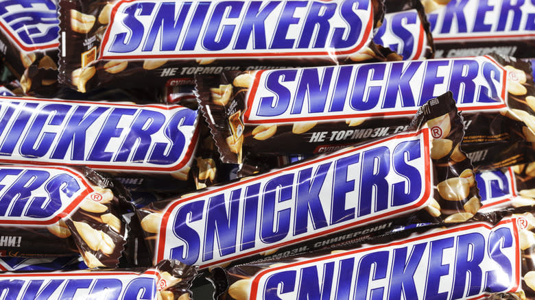 Snickers candy bars 