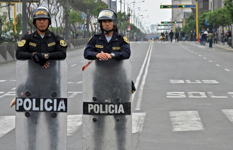 Une bousculade dans une discothèque de Lima au Pérou a provoqué samedi soir la mort de plus d'une dizaine de personnes qui tentaient de fuir la police - Cris BOURONCLE © 2019 AFP