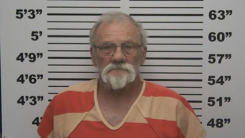 A father was killed in a Missouri bar brawl. His twin daughters