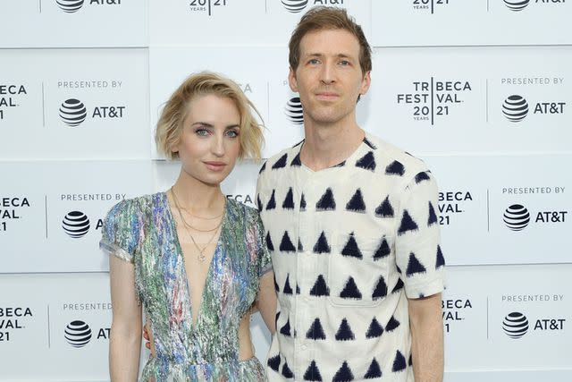 <p>Michael Loccisano/Getty</p> Zoe Lister with ex-husband Daryl Wein on June 20, 2021 in New York City