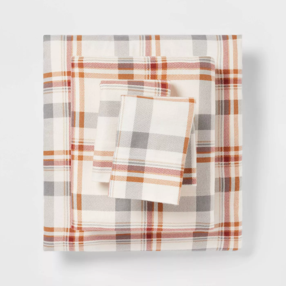 Fall Flannel Patterned Sheet Set - Threshold