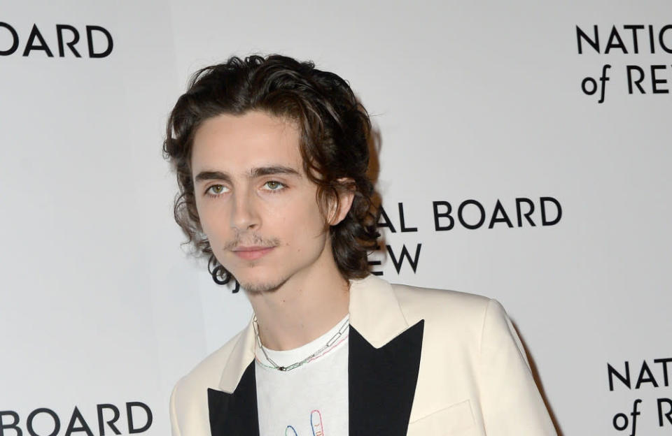 The ‘Call Me By Your Name’ actor believes that the key to shooting a successful sex scene is to forget about the cameras. He even considers filming nude scenes freeing! Chalamet said: “With the peach [from ‘Call Me By Your Name’], conversely, it's just about focusing purely on the honesty of the moment and you kind of forget about the camera. It can actually be even more freeing than having a ton of expositional lines or a more classical over-the-shoulder shot, two-person dialogue scene.”
