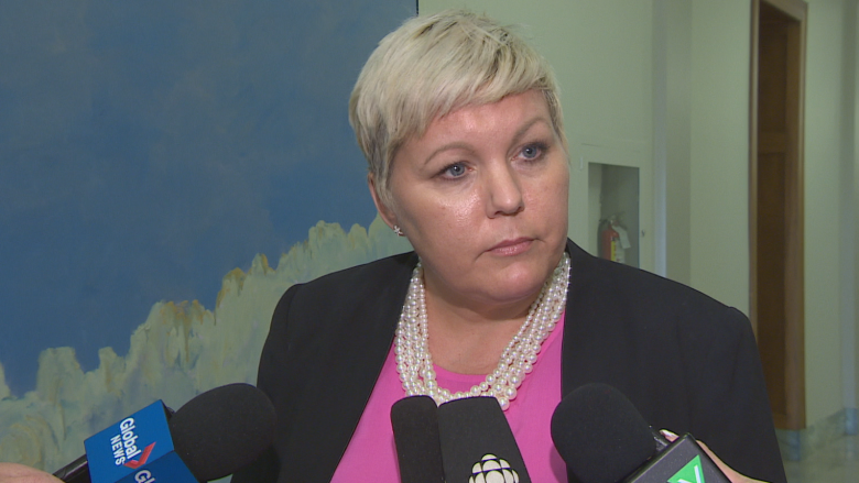 Social services minister says cutting funding for funeral services a 'mistake'