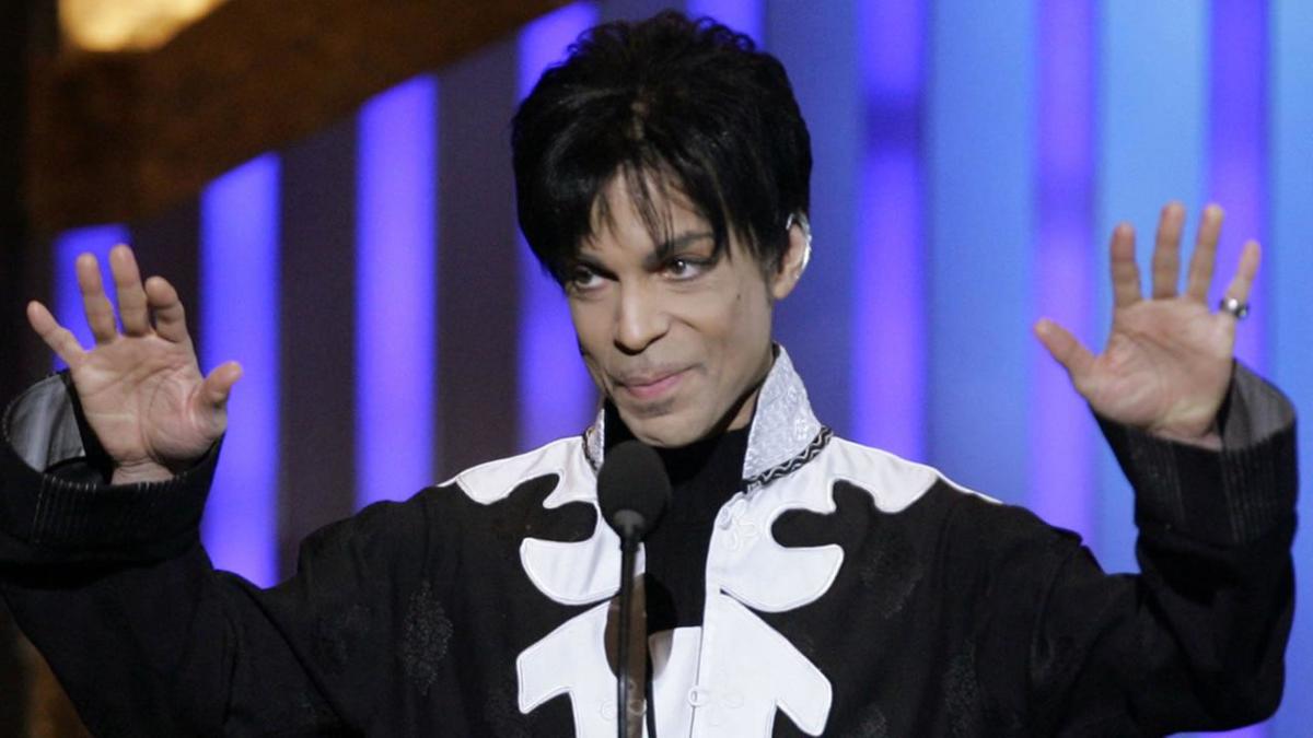 Medical Examiner Completes Prince Autopsy