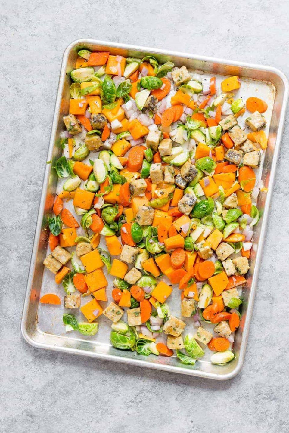 sheet pan maple balsamic tempeh and vegetables