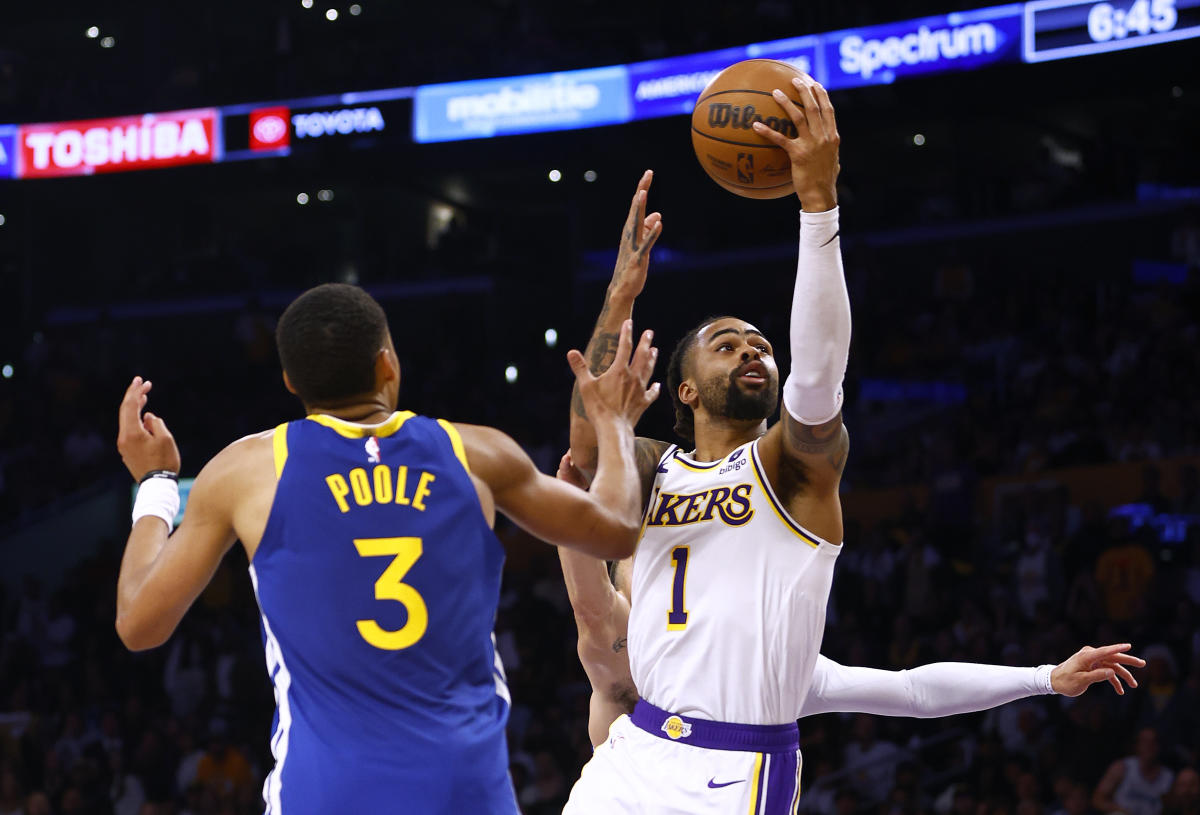 Lakers give 'State Championship' shirts for Game 3 - Golden State