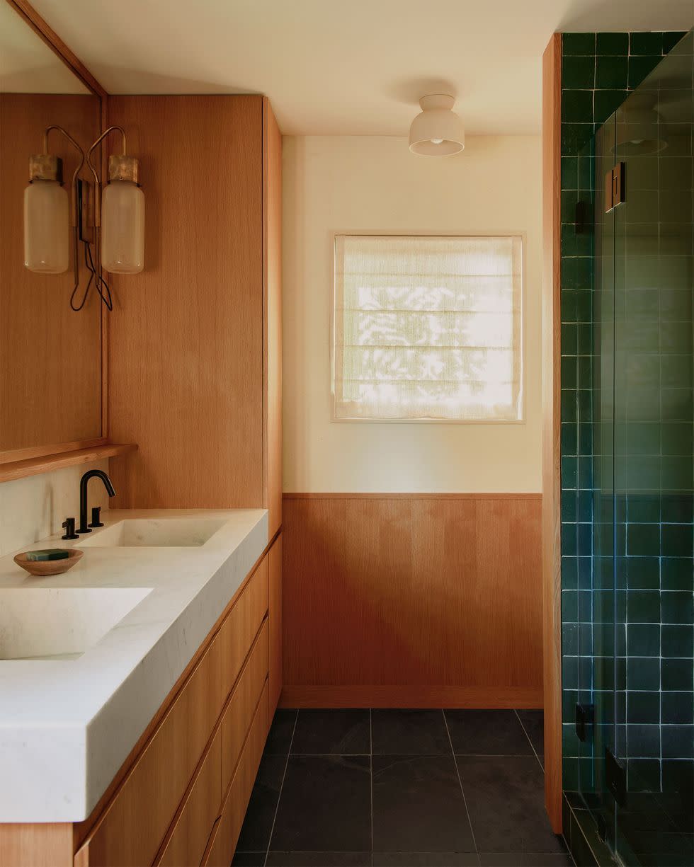 a bathroom with a couple of sinks