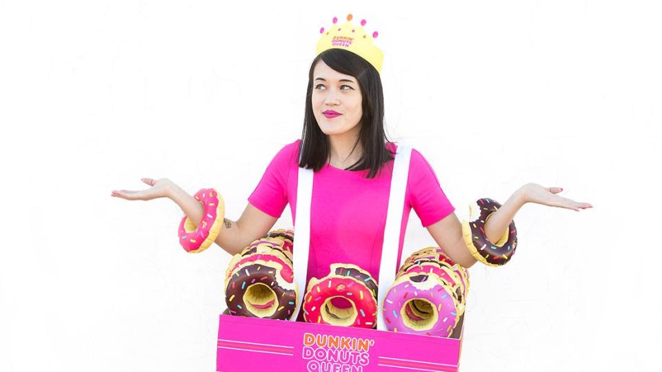 funny halloween costumes dunkin donuts queen
