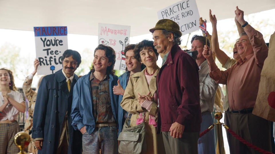 Sally Hawkins and Mark Rylance in 'The Phantom of the Open'. (eOne)