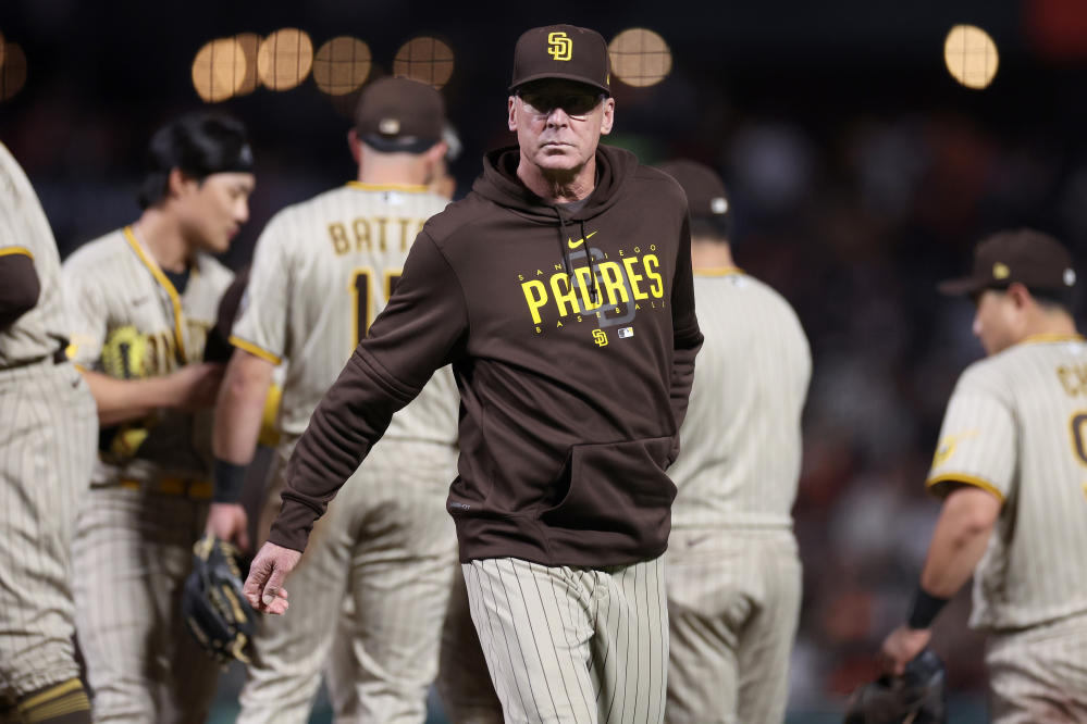 Is Bob Melvin to Blame for the Padres' Disappointing Season? - Stadium