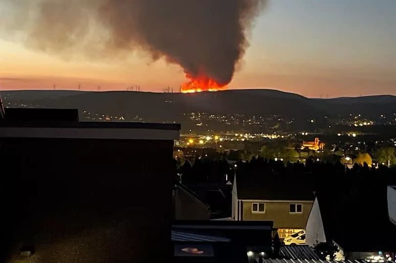 The fire started on Mynydd Gelliwastad