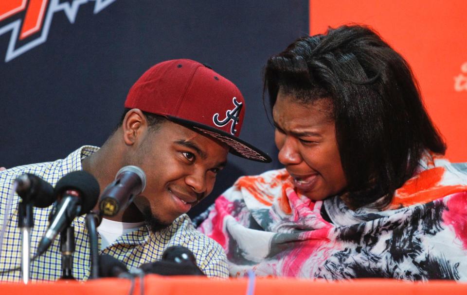 An emotional Esther Harris was overcome with joy as her son, Madison Southern's Damien Harris, announced he would play at Alabama on Jan. 9, 2015.