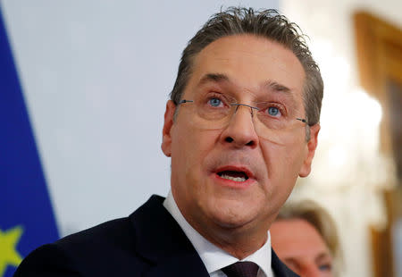 Austrian Vice Chancellor Heinz-Christian Strache reacts as he addresses the media in Vienna, Austria, May 18, 2019. REUTERS/Leonhard Foeger