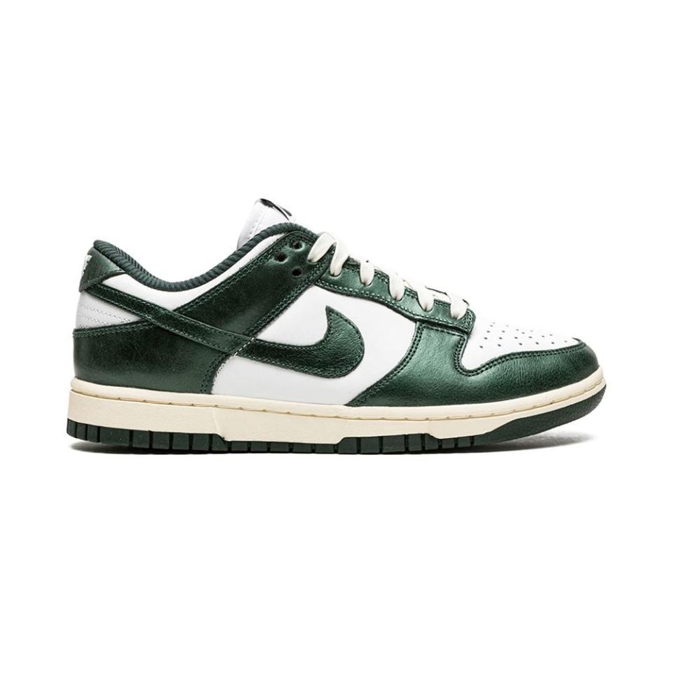 <p><a href="https://go.redirectingat.com?id=74968X1596630&url=https%3A%2F%2Fwww.urbanoutfitters.com%2Fshop%2Fnike-womens-dunk-low-vintage-green-sneakers-dq8580-100&sref=https%3A%2F%2Fwww.elle.com%2Ffashion%2Fshopping%2Fg42445302%2Fbest-cool-sneakers%2F" rel="nofollow noopener" target="_blank" data-ylk="slk:Shop Now;elm:context_link;itc:0;sec:content-canvas" class="link ">Shop Now</a></p><p>Dunk Low ‘Vintage Green’ Sneakers</p><p>Urban Outfitters</p><p>$245.00</p>