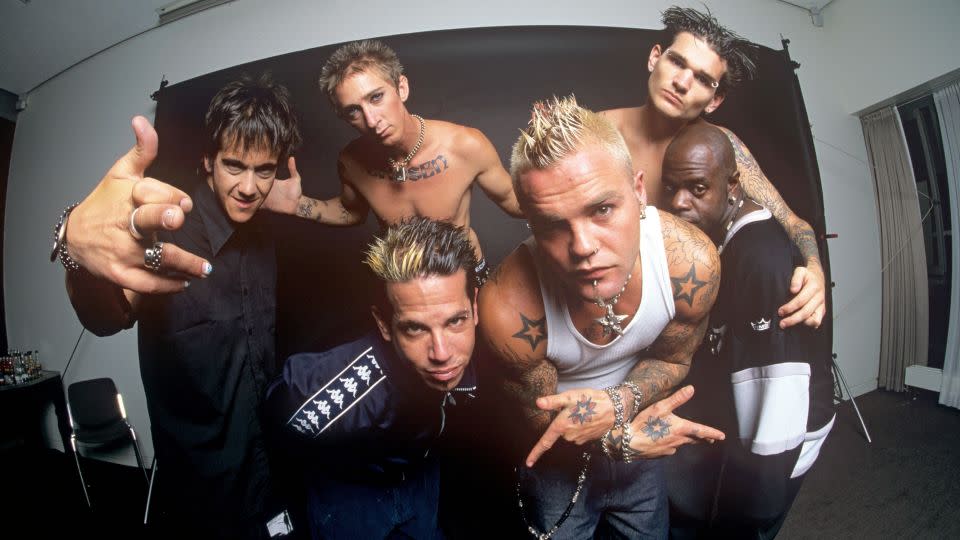 Crazy Town poses for a photo in Berlin in 2001. – Fryderyk Gabowicz/Picture Alliance via Getty Images