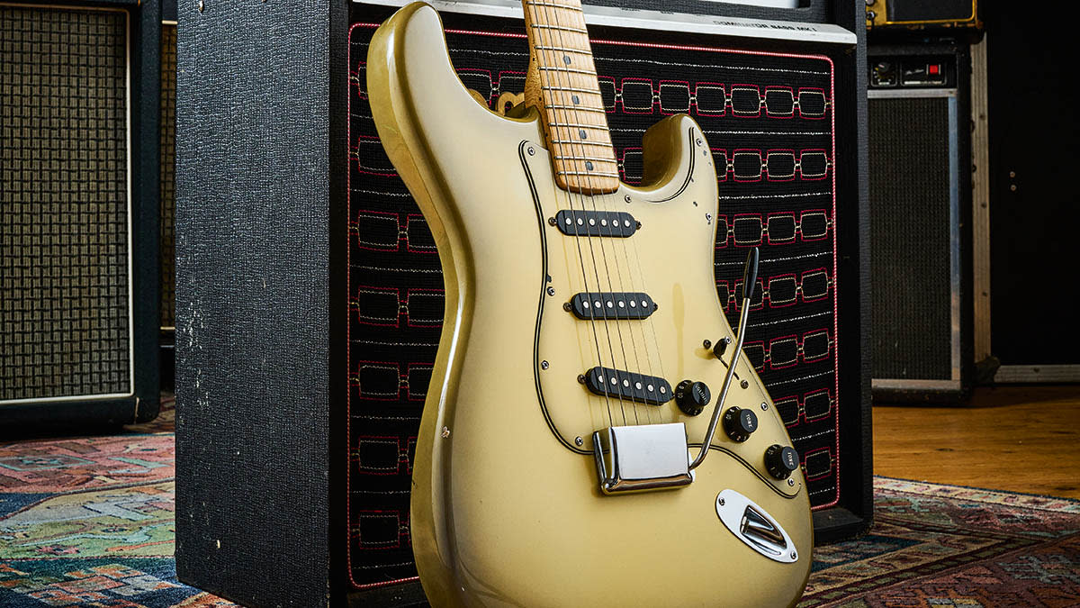  1979 Fender Stratocaster Antigua Burst 