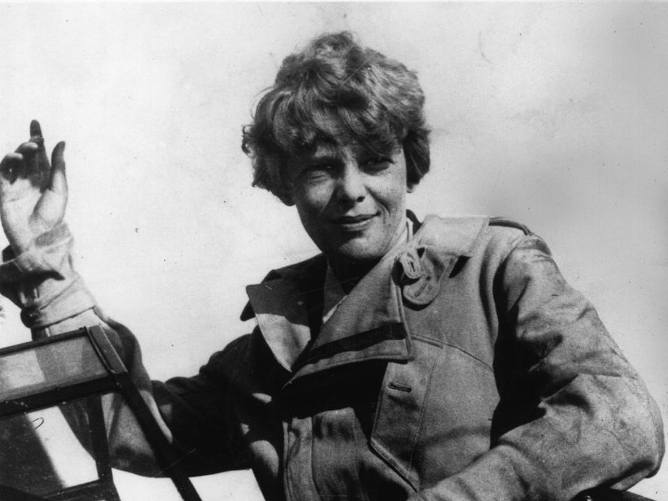 amelia earhart