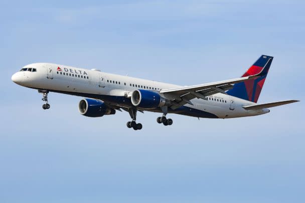 PHOTO: File photo of a Delta Air Lines Bombardier Boeing 757-200 aircraft on final approach for landing in John F. Kennedy International Airport in New York. (Nicolas Economou/NurPhoto via Getty Images, FILE)