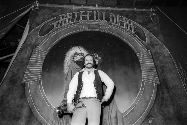 Robert Hunter at the Grateful Dead's rehearsal studio in San Rafael, California, in 1977. - Credit: Ed Perlstein/Redferns/Getty Images