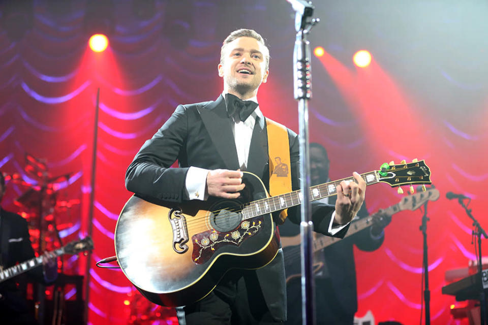 A dapper-looking Timberlake took the stage with a guitar for his first onstage performance in more than five years.