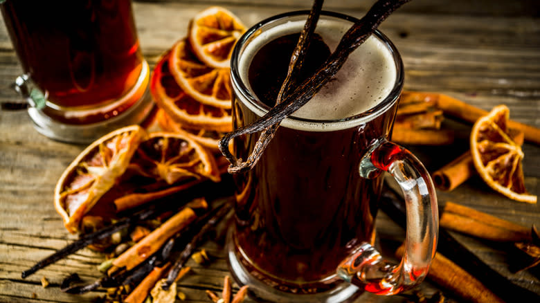 dark mulled beer dried spices