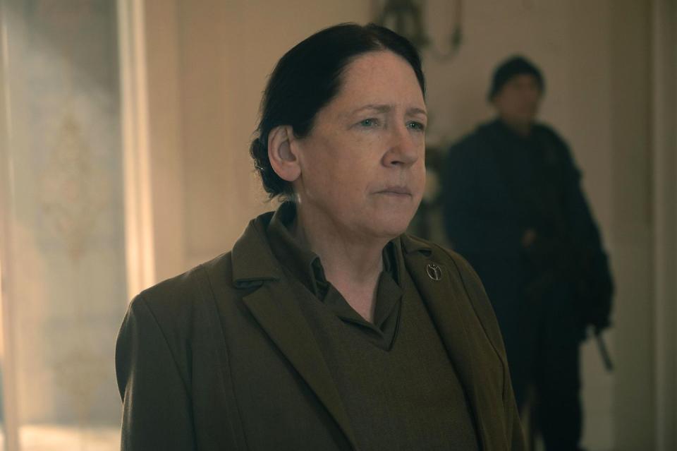 ann dowd, the handmaid's tale, season 5